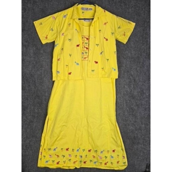 Carrie Allen Dresses & Skirts - VTG Carrie Allen Yellow Embroidered Giraffe Pineapple Palm Tree Shirt Dress Sz S